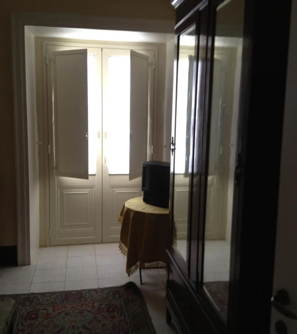 Casa Sant'Anna Daire Palermo 0*,