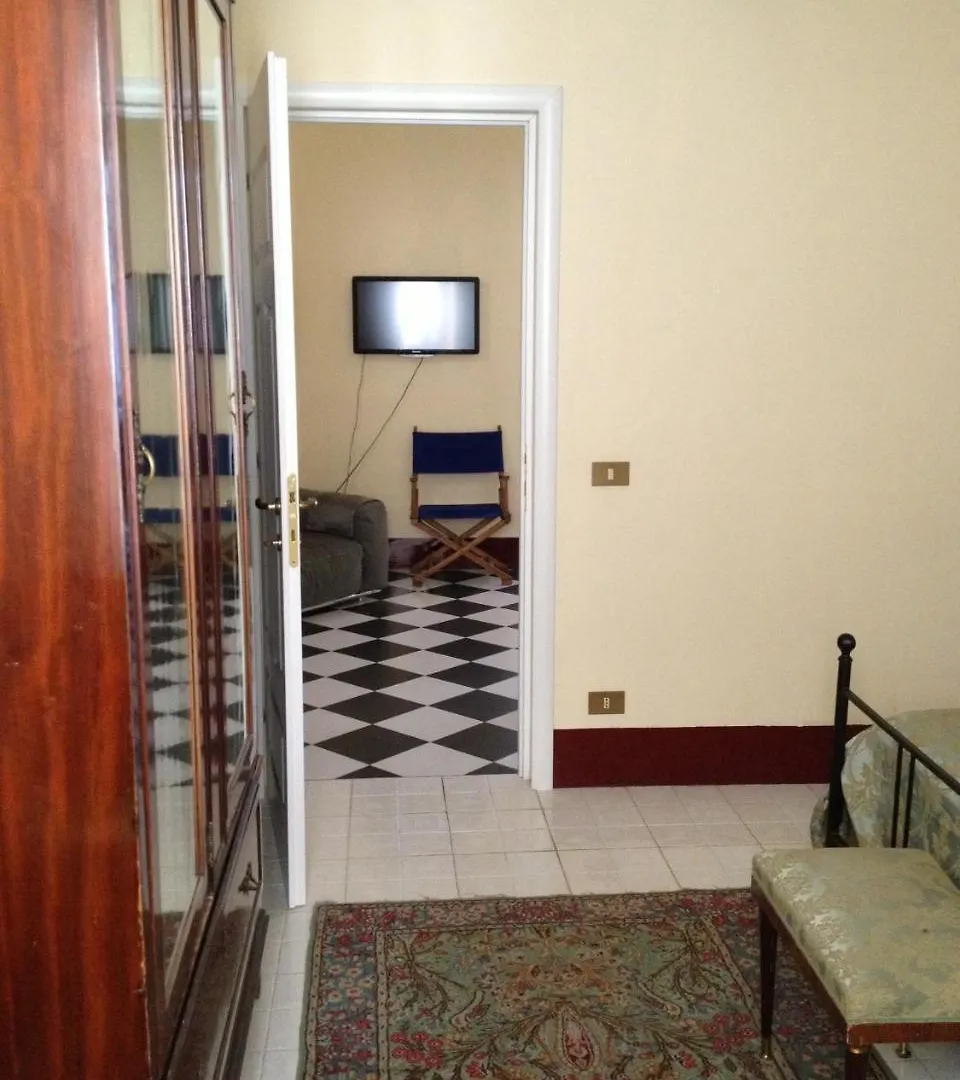 Casa Sant'Anna Daire Palermo 0*,  İtalya